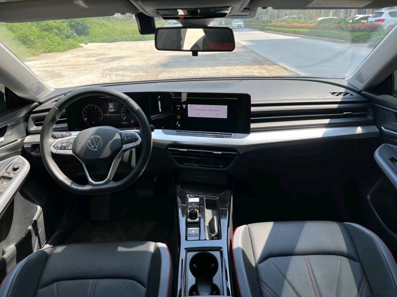 济宁22年大众凌渡5