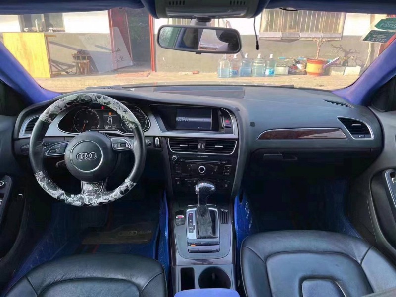 济宁14年奥迪A4L4