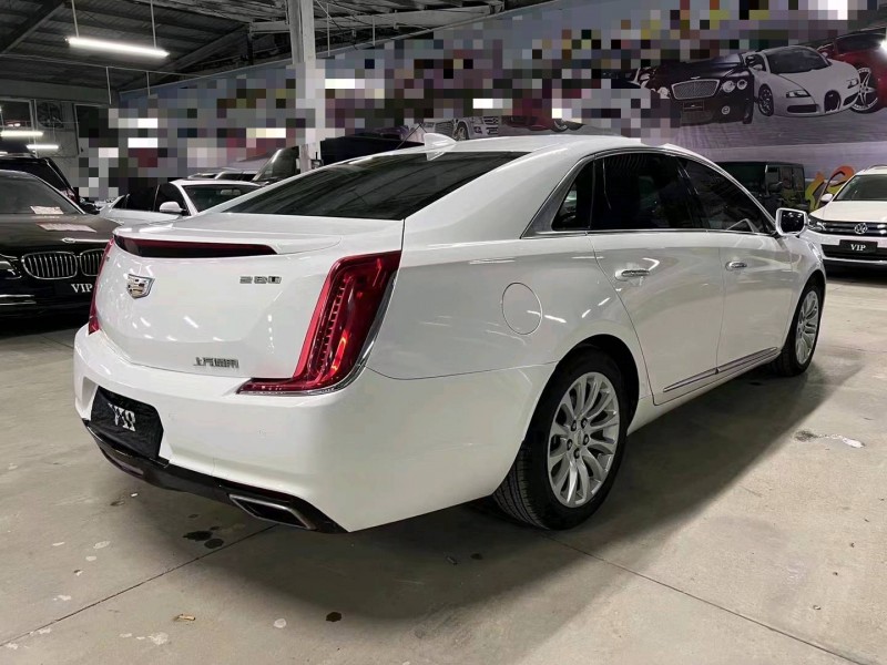 济宁18年凯迪拉克XTS7