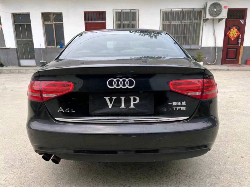 济宁15年奥迪A4L9