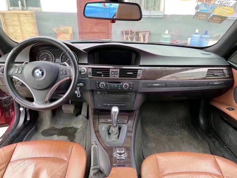 济宁11年宝马3系5