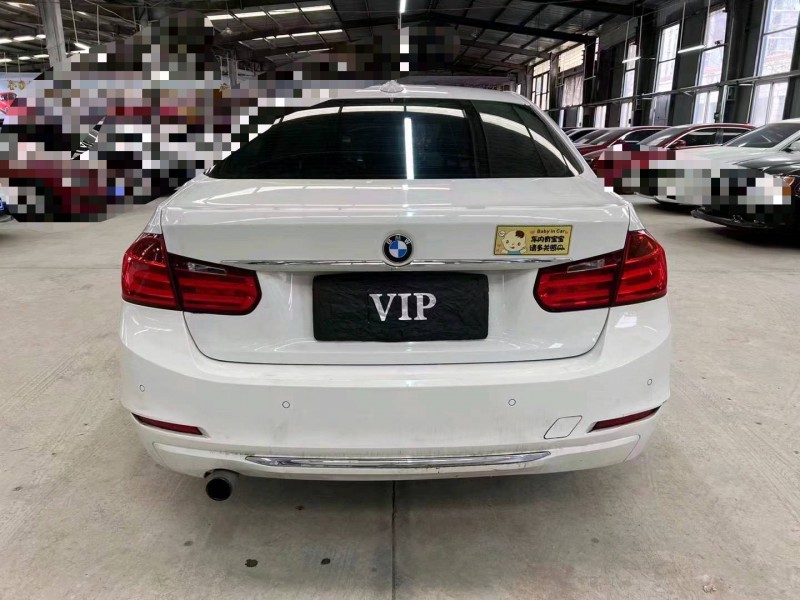 济宁15年宝马3系9