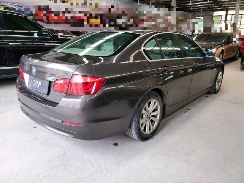 济宁13年宝马5系7