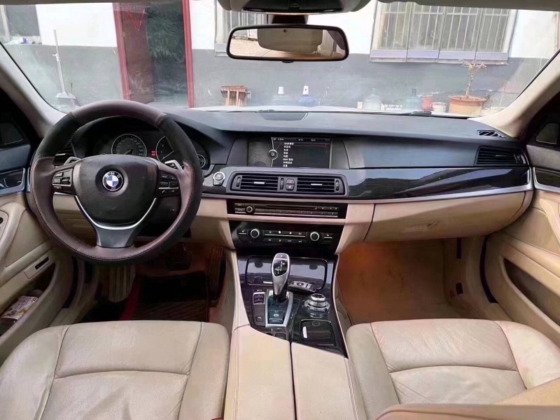 济宁12年宝马5系4