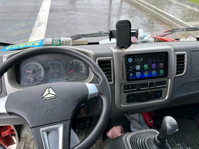 鹽城21年卡車系列重汽豪沃6