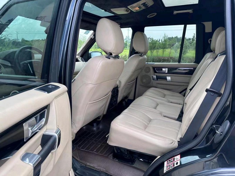 盐城11年路虎发现4