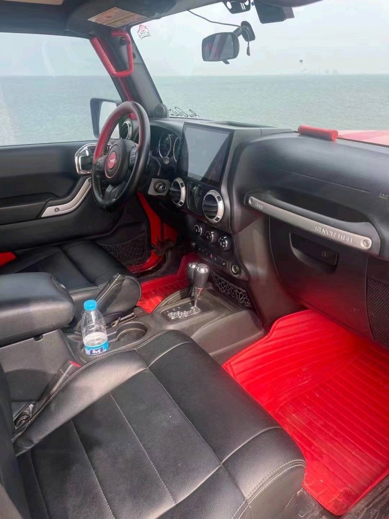 济南12年Jeep牧马人7