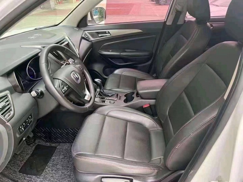 衡阳17年长安汽车CS756