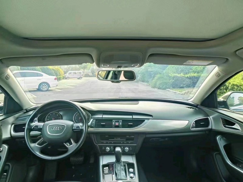 济南17年奥迪A6L3