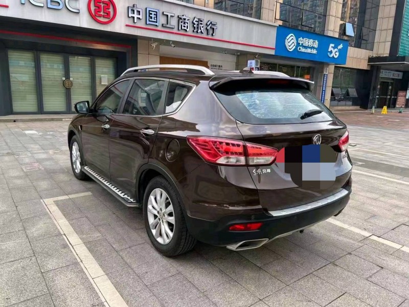 邵阳15年东风AX7pro6