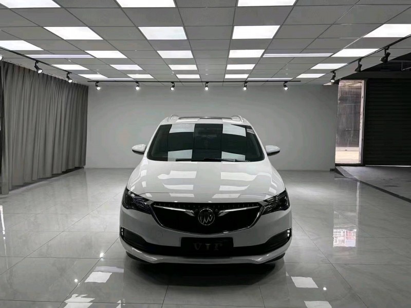 东营22年别克GL61