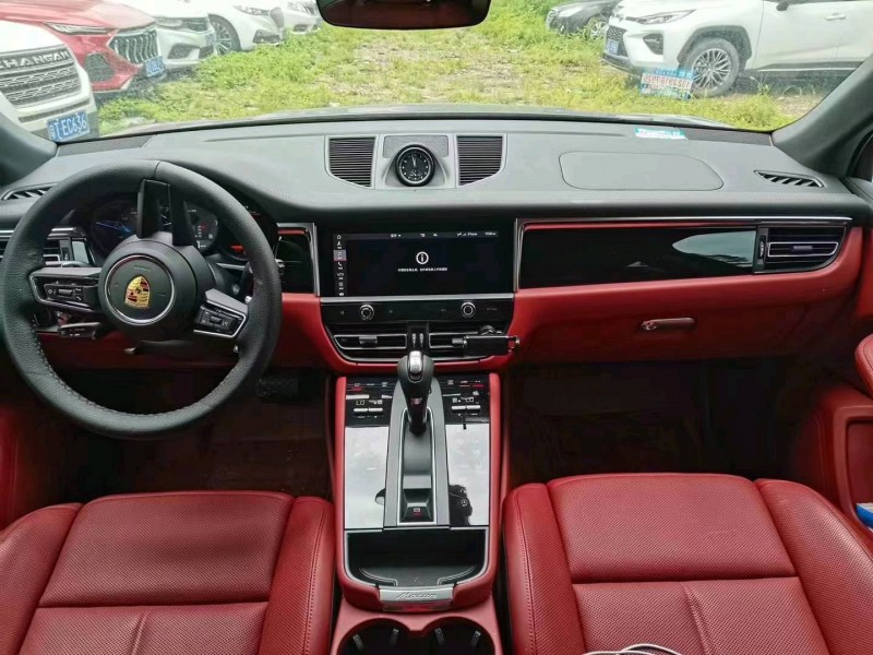 广州23年保时捷Macan7