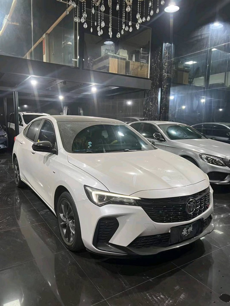 广州22年别克威朗2