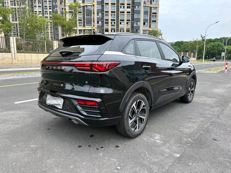 苏州23年江淮思皓QX9