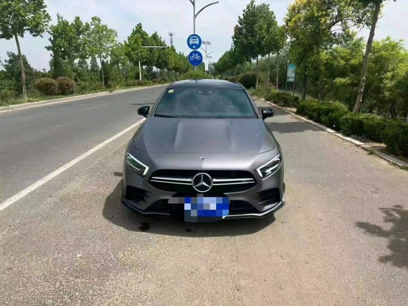 重庆21年奔驰A1