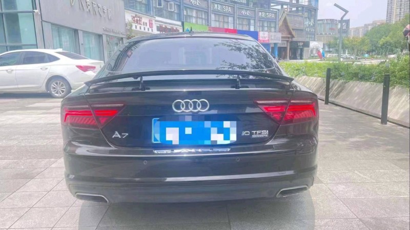 嘉兴17年奥迪A7L6