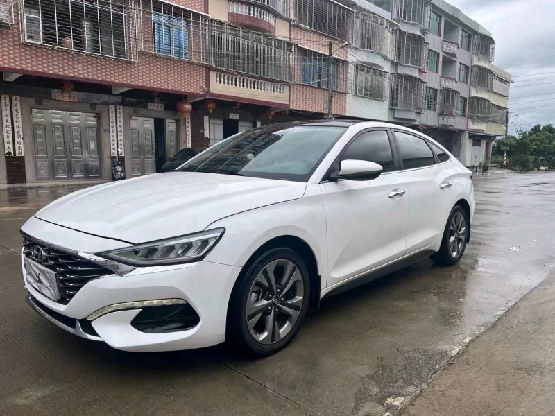 珠海19年现代菲斯塔4