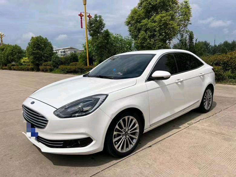 盐城19年福特福睿斯2