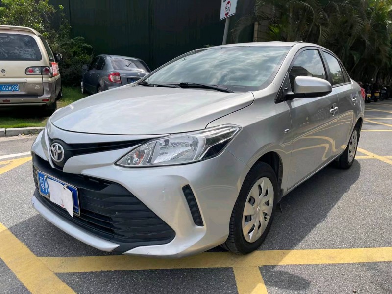 佛山19年丰田威驰2