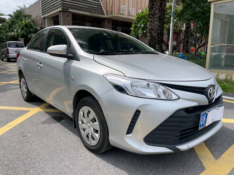 佛山19年丰田威驰3