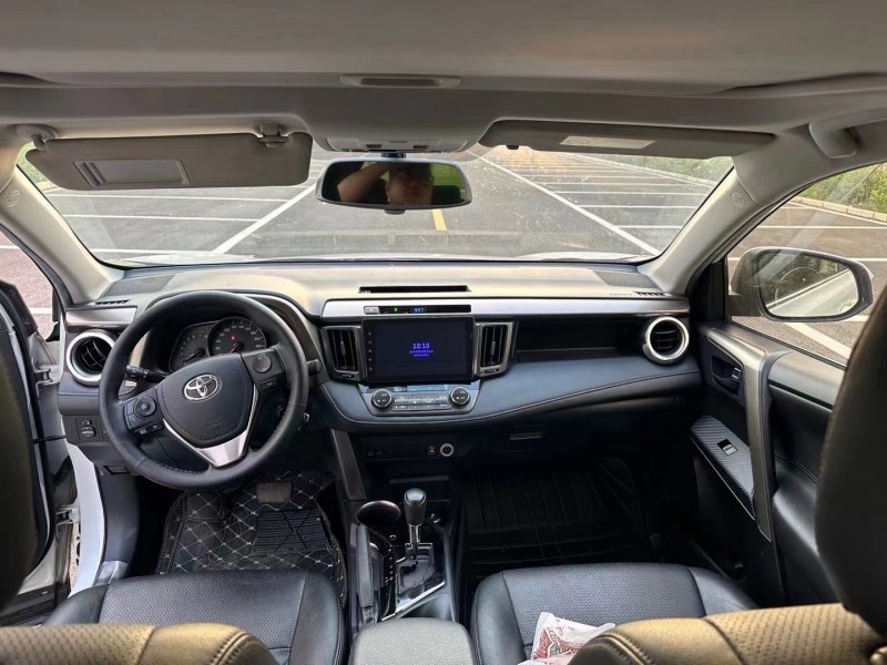 徐州15年丰田RAV4荣放7