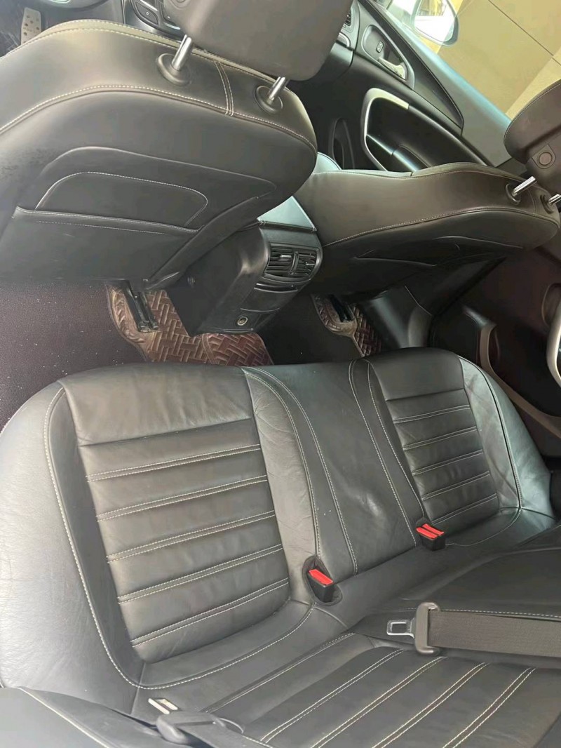 廊坊15年别克君威7