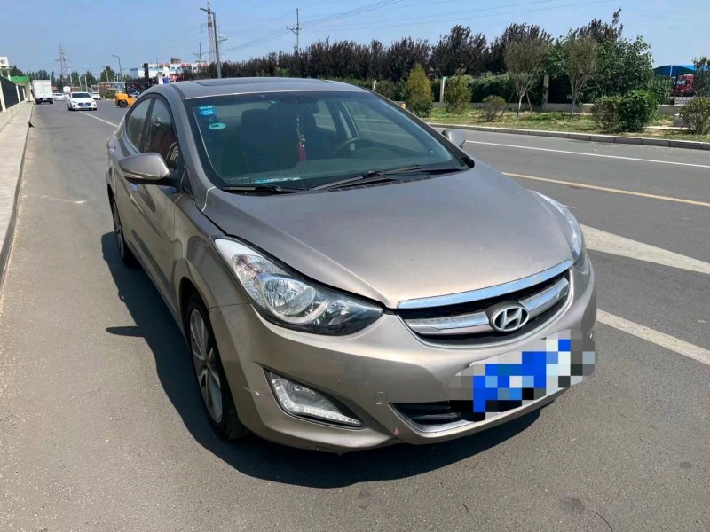 东营15年现代朗动2