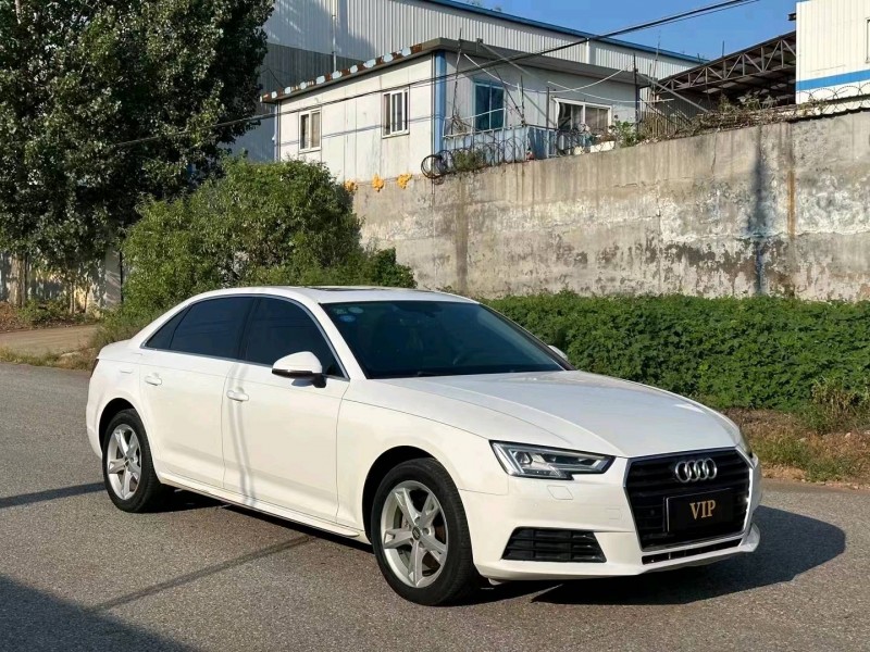 东营17年奥迪A4L3