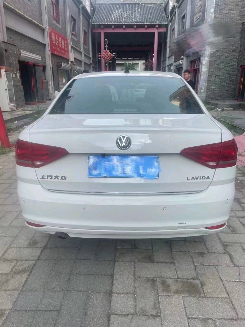 邯郸16年大众朗逸9