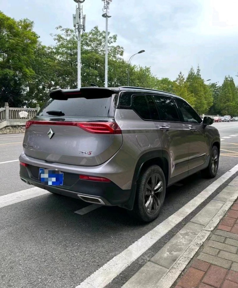 梧州20年寶駿RS55