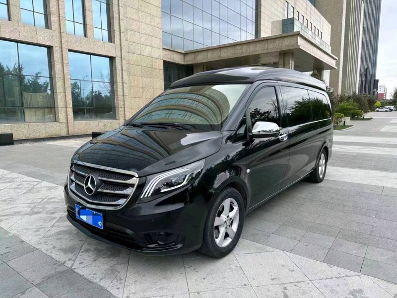 廊坊17年奔驰威霆2