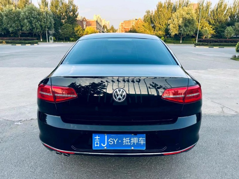 沈阳17年大众迈腾7