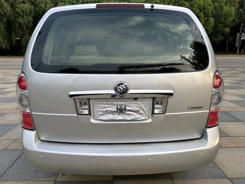 沈阳13年别克GL86