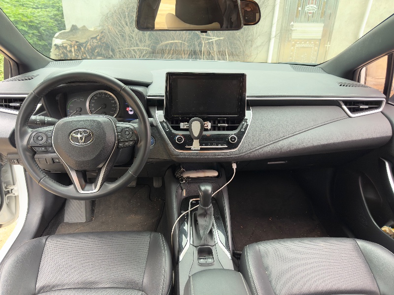 佛山19年丰田雷凌5