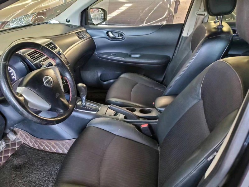 济宁14年日产骐达5