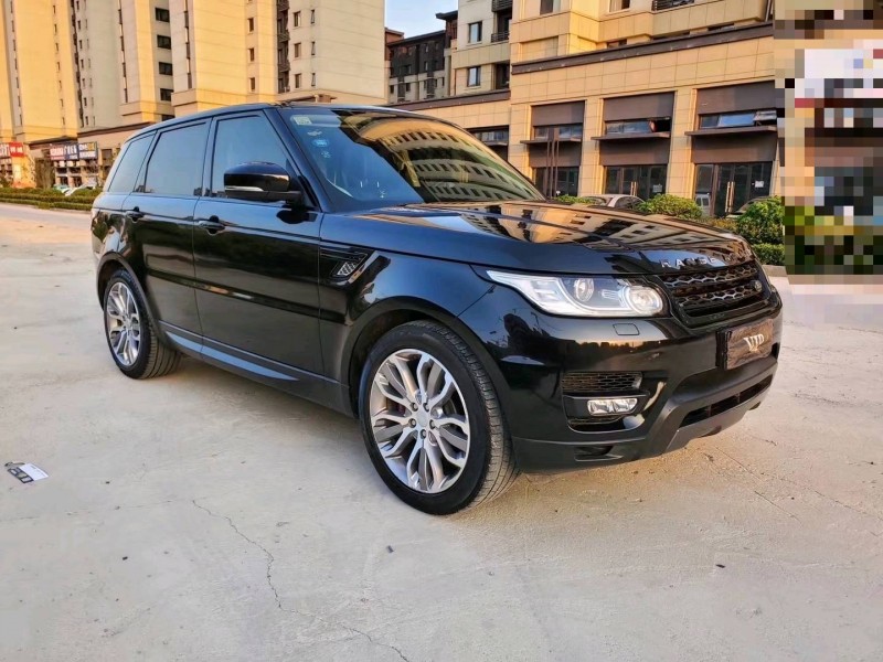 济宁16年路虎揽胜运动2