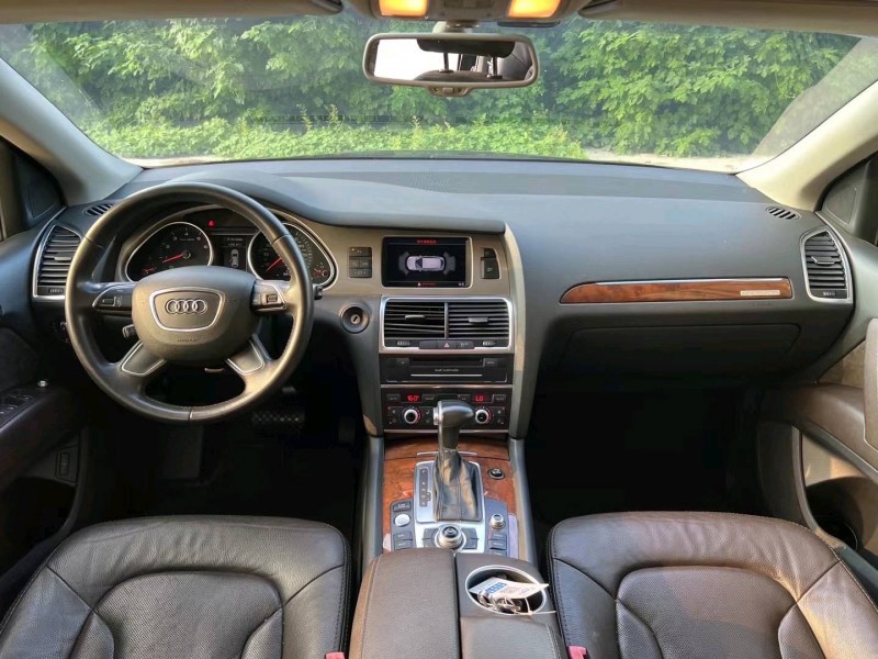 济宁14年奥迪Q74