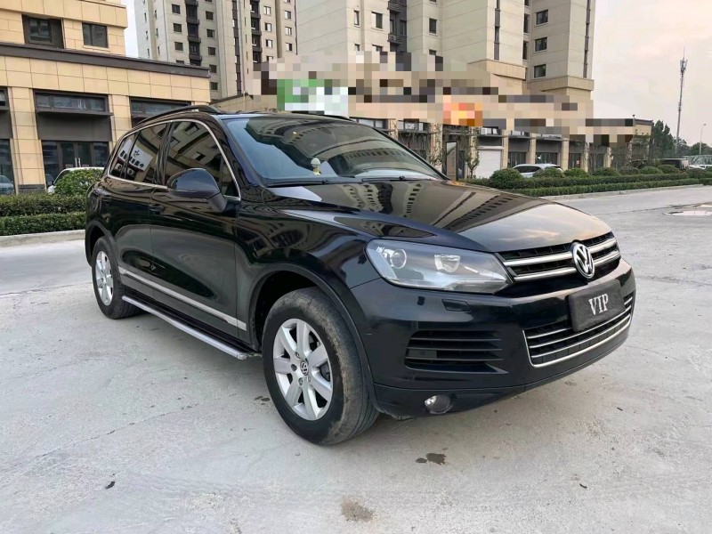 济宁15年大众途锐2