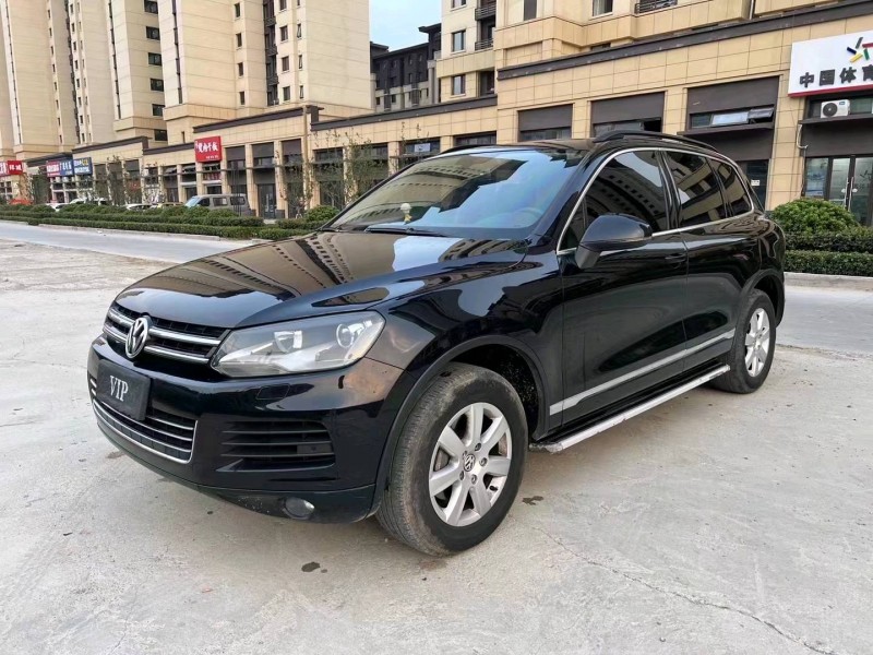 济宁15年大众途锐3