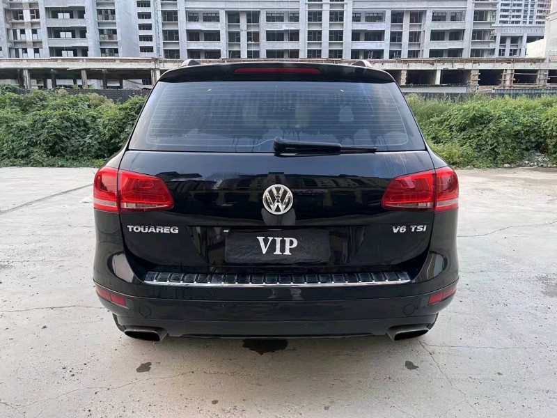 济宁15年大众途锐9