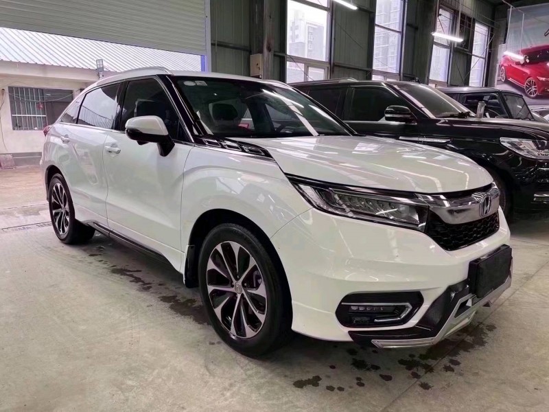 济宁18年本田冠道3