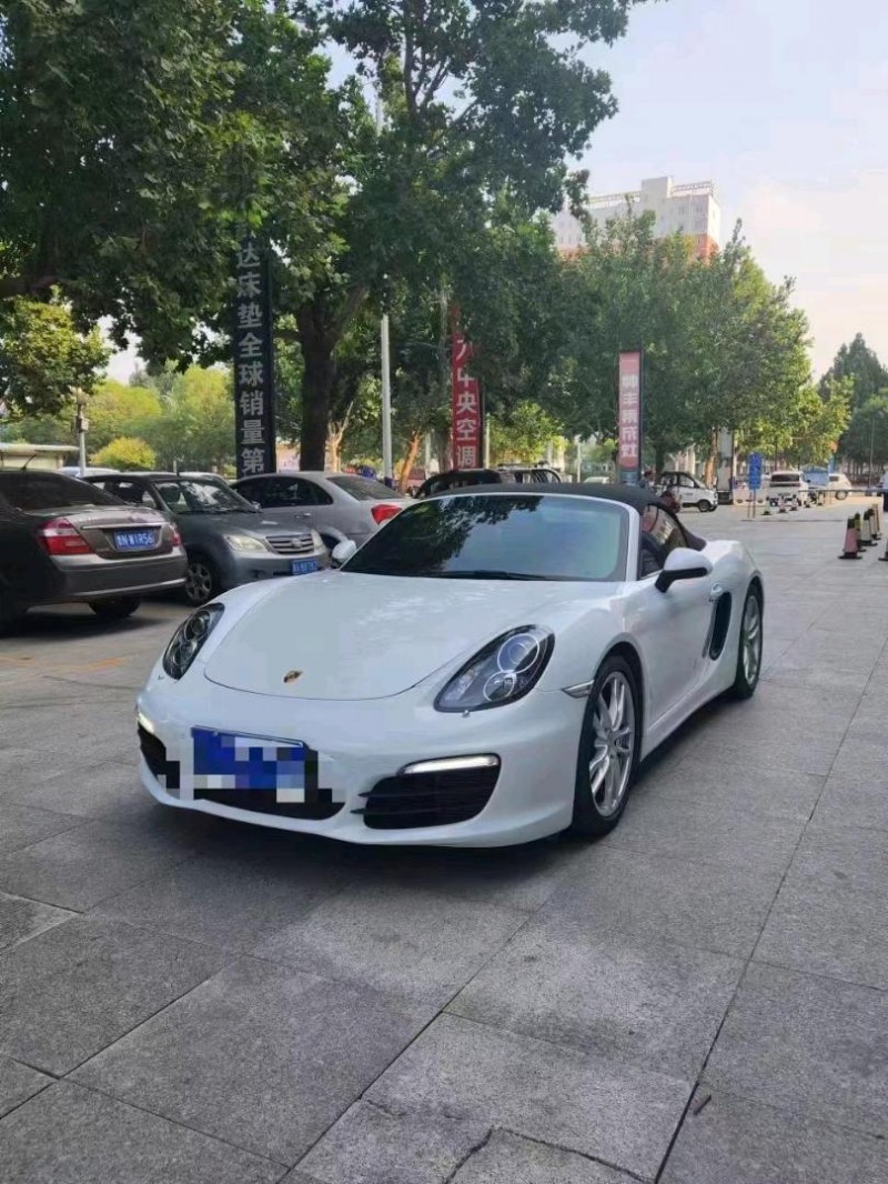 枣庄16年保时捷7182