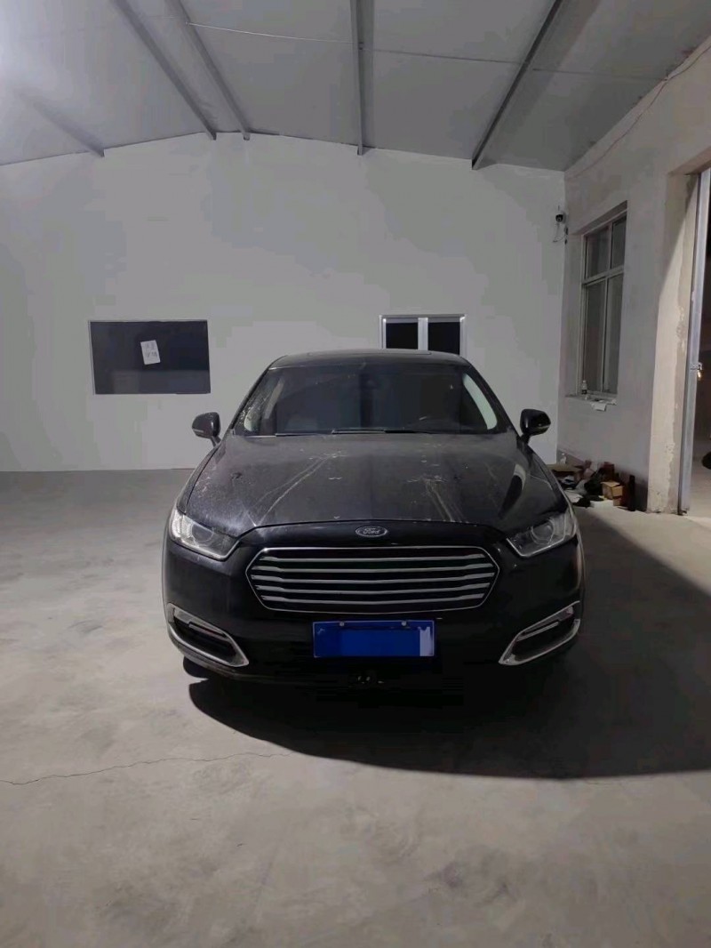 淄博16年福特金牛座1