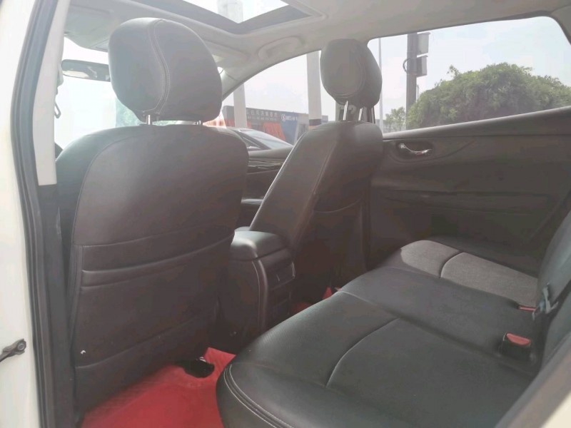 保定19年日产骐达3