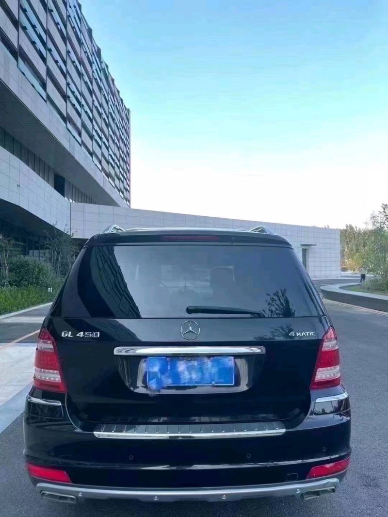 淄博11年奔驰GL9