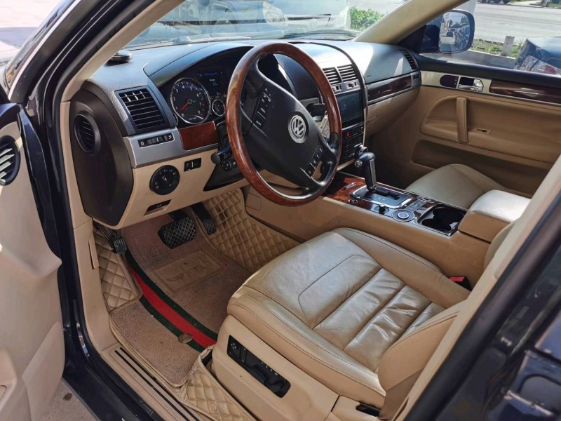 保定10年大众途锐4