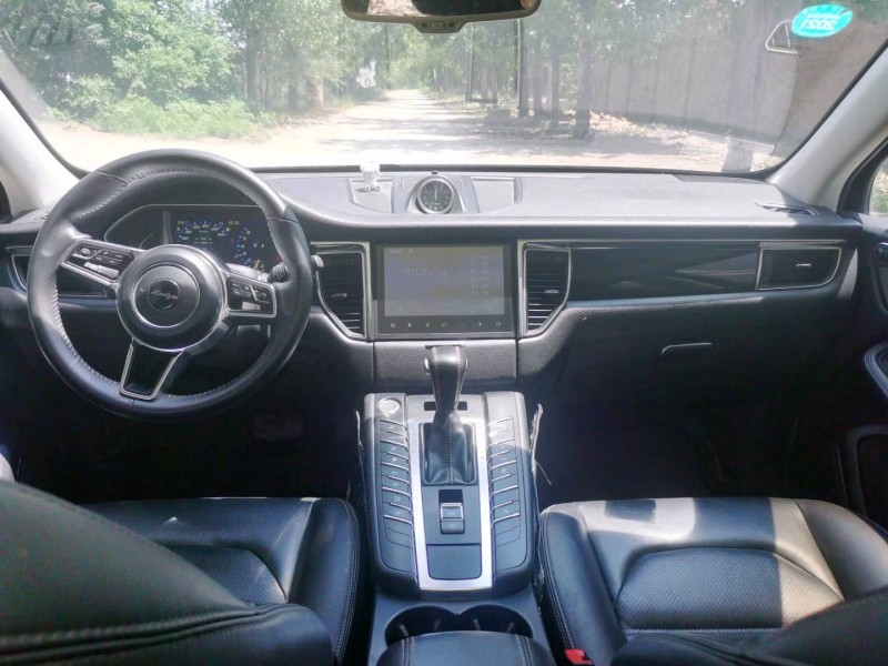 保定17年众泰SR93