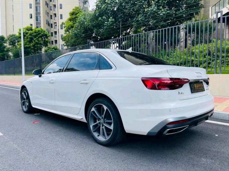 东莞21年奥迪A4L8