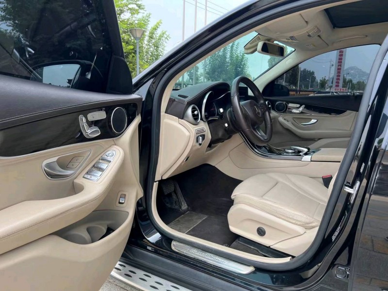 济宁17年奔驰GLC6