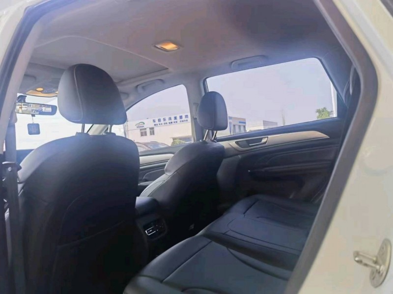 保定22年哈弗M68